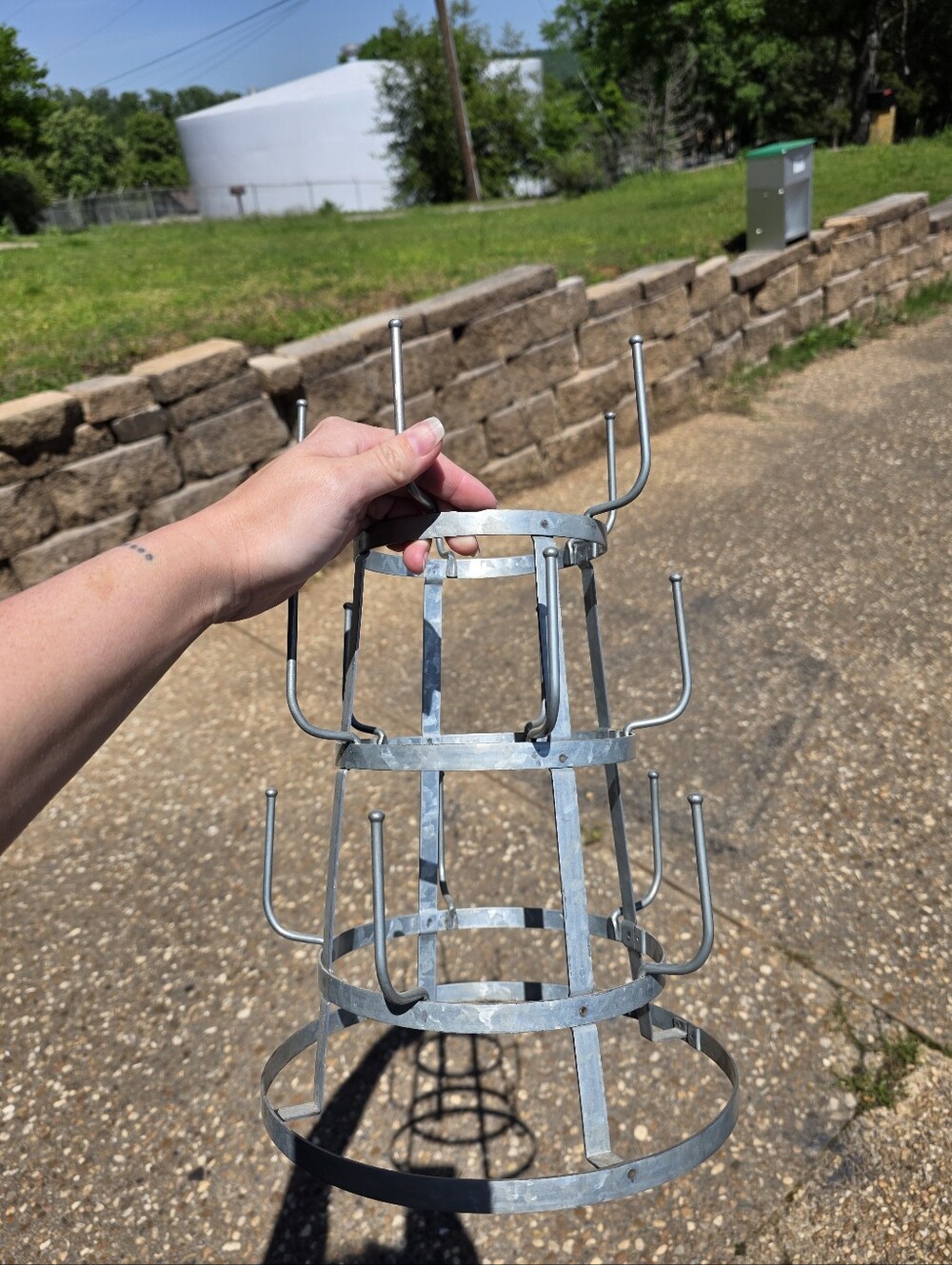 Metal Mug Tree Stand - Silver Countertop Cup Rack